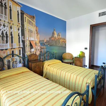 Private Park-15Mindowntown, 4 Pax, Aircond Apartment