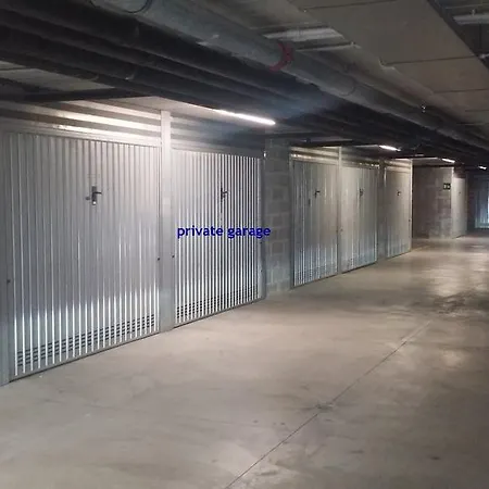 Private Park-15Mindowntown, 4 Pax, Aircond Mestre